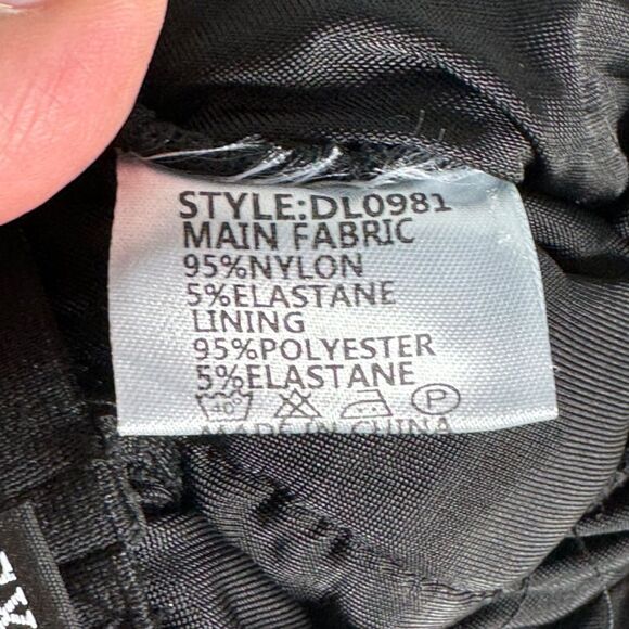 By DYLN Black Total Ruched Mesh Overlay High Waist Ankle Zip Leggings Sz XS - Picture 6 of 8